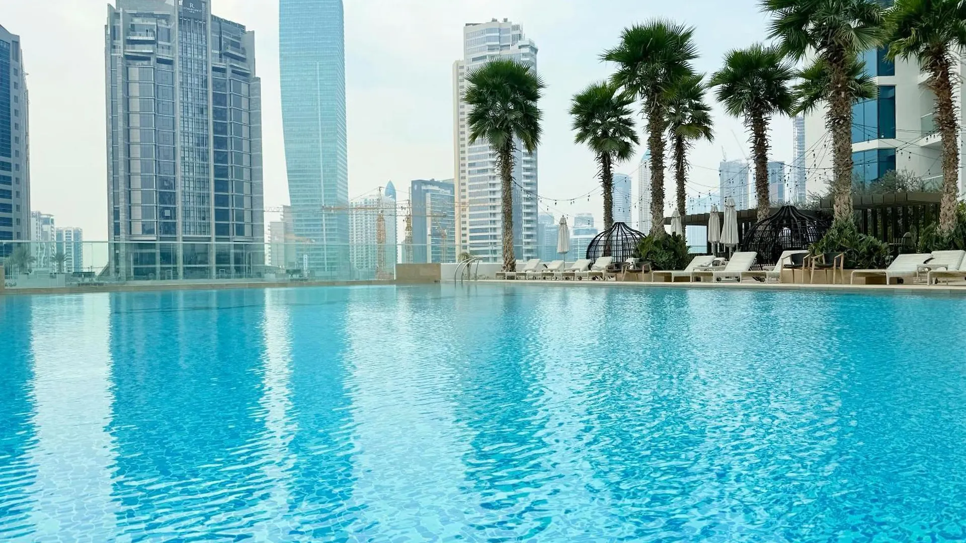 Stunning Studio In Damac Maison Prive Dubai Apartment