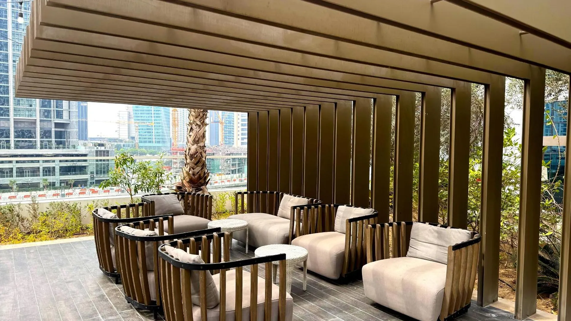 Stunning Studio In Damac Maison Prive Dubai Apartment