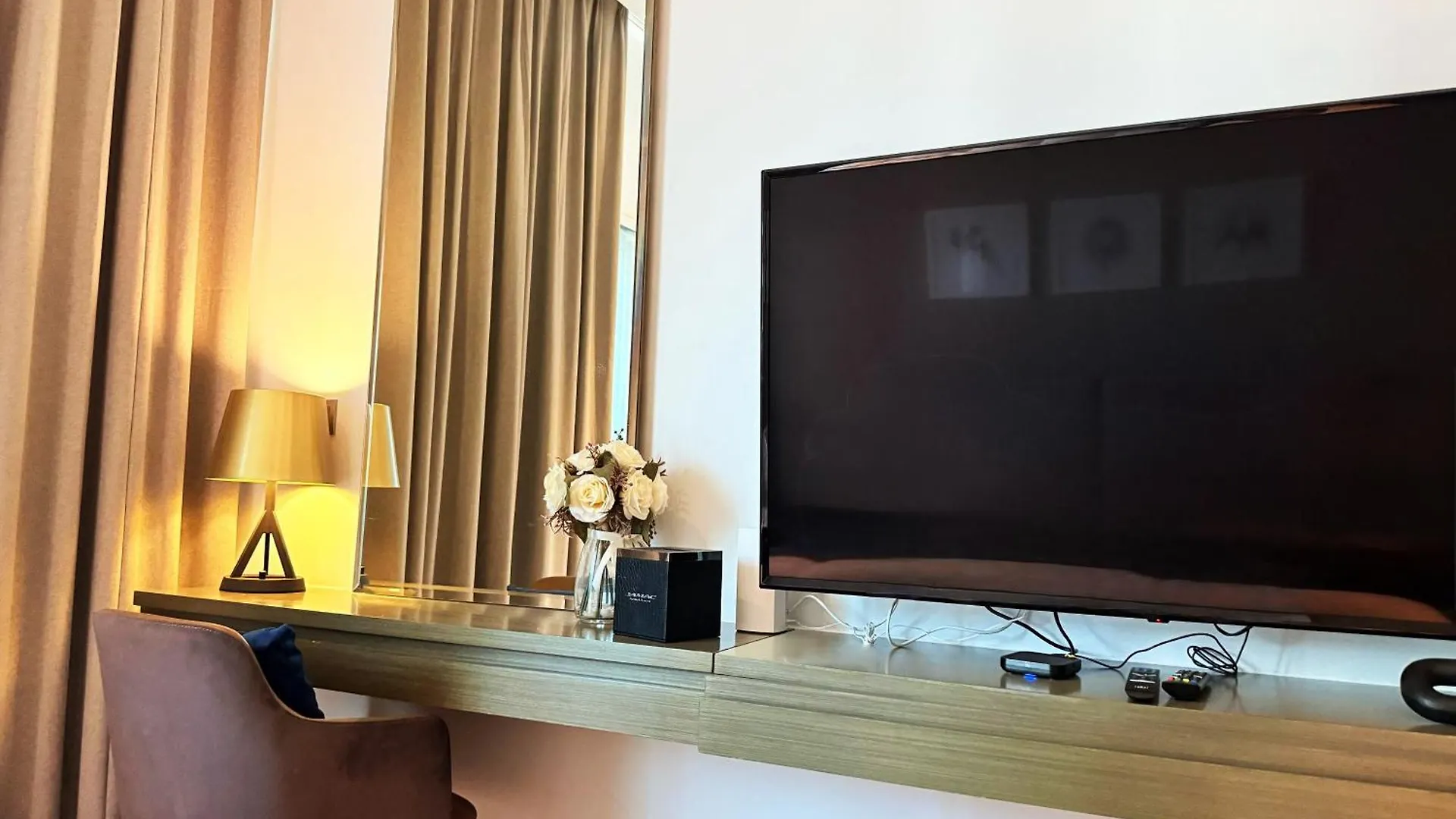 Apartment Stunning Studio In Damac Maison Prive Dubai