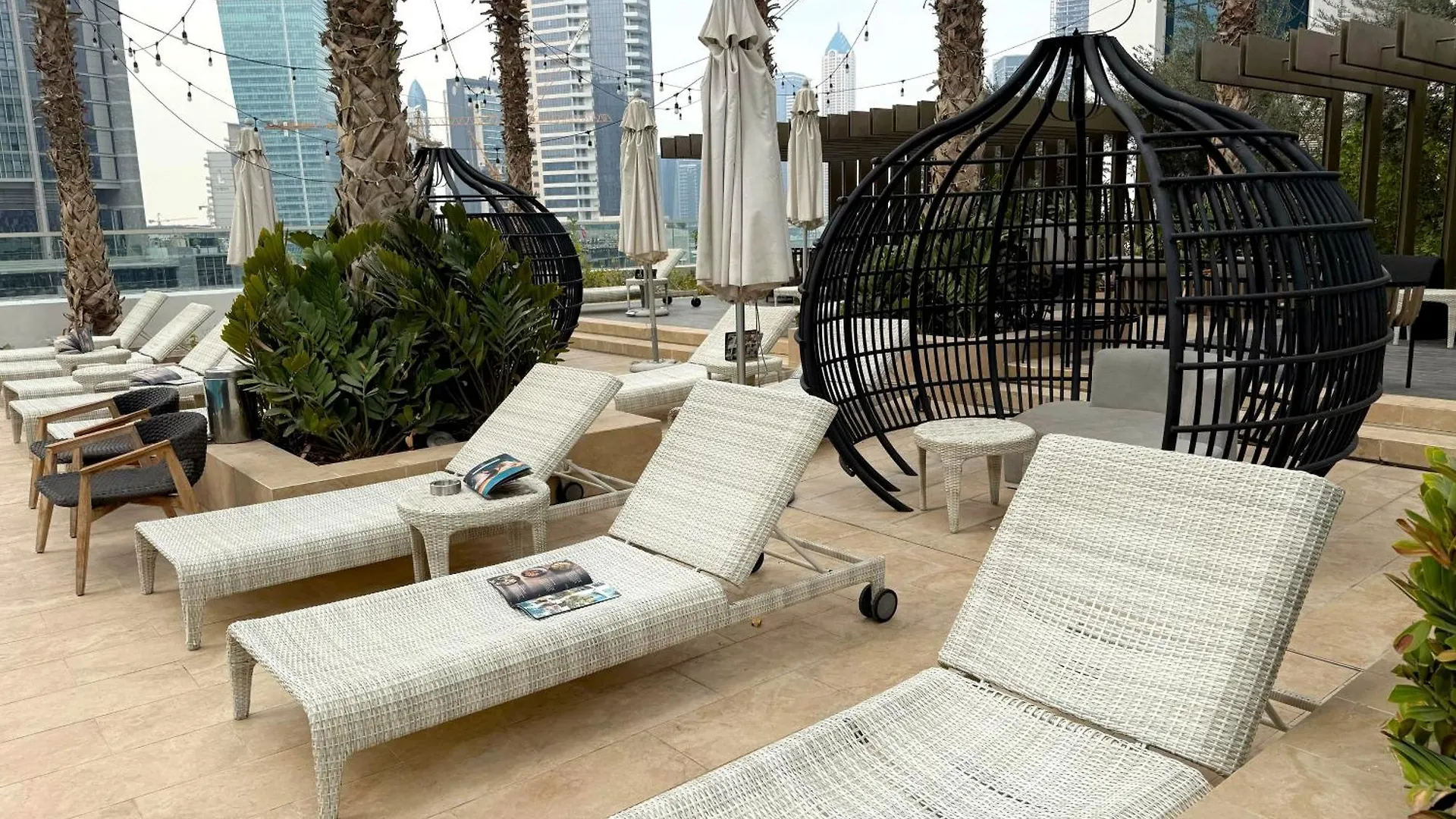 Stunning Studio In Damac Maison Prive Dubai Apartment